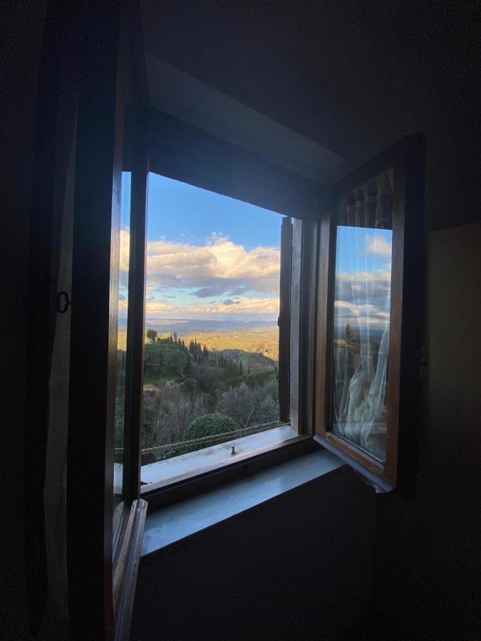 Appartamento Il Nespolo San Gimignano Zewnętrze zdjęcie