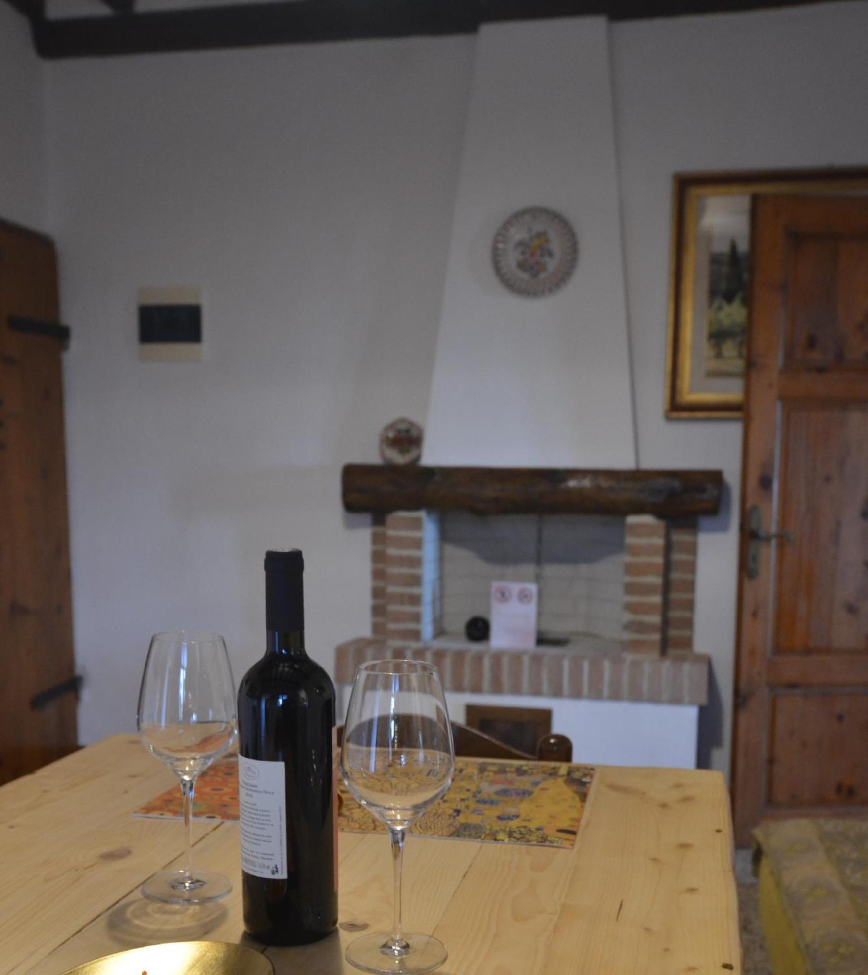 Appartamento Il Nespolo San Gimignano Zewnętrze zdjęcie