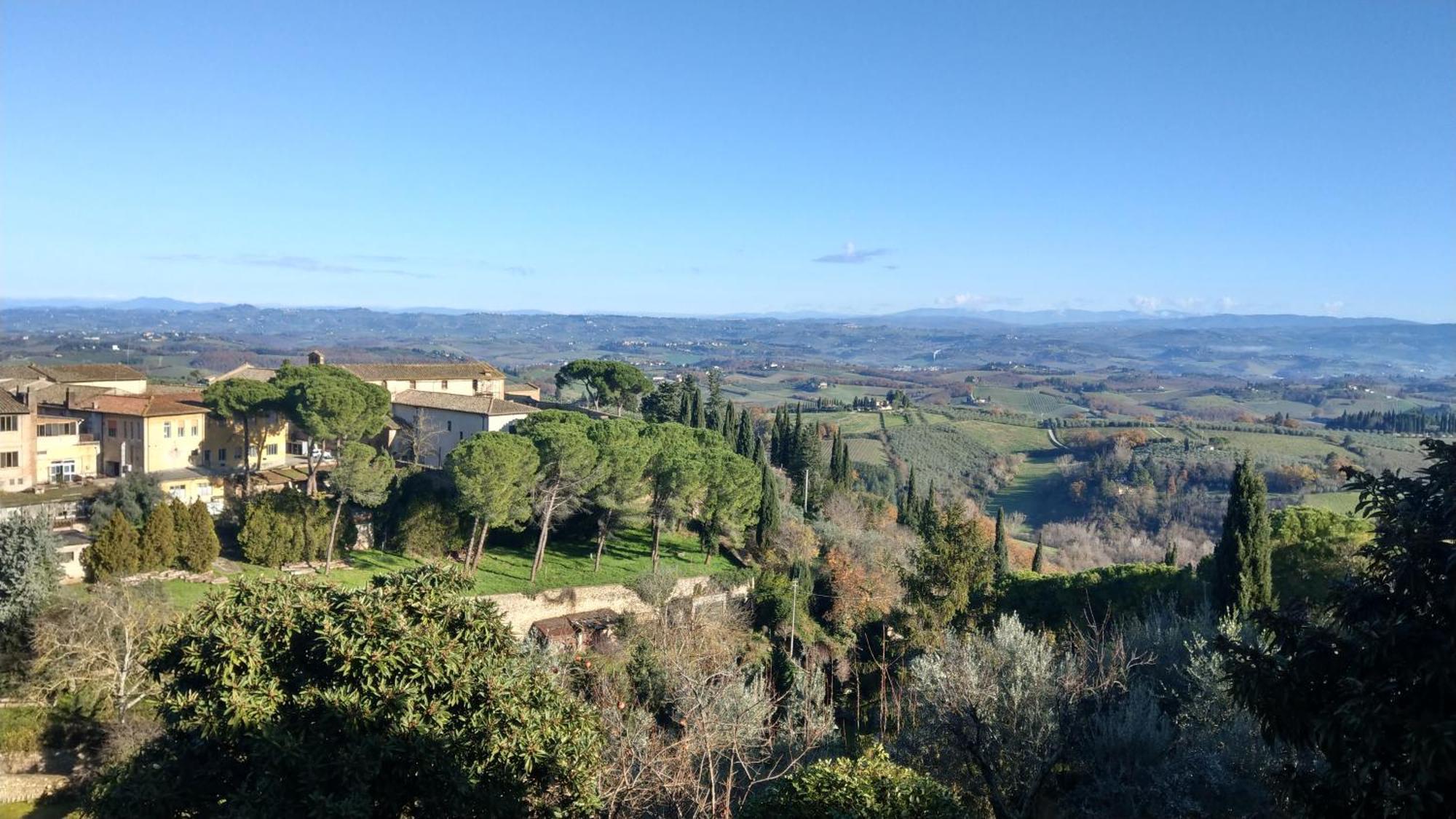 Appartamento Il Nespolo San Gimignano Zewnętrze zdjęcie